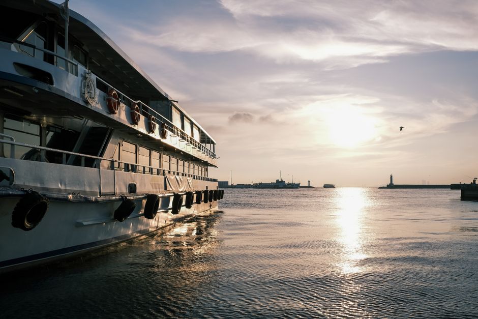 Cruise Ship Zombie Apocalypse: Your 72-Hour Survival Plan