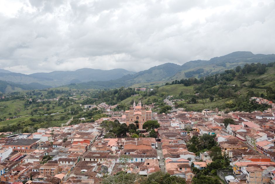 Medellín Co-Working Spaces Remote Workers: Medellín Co-Working Spaces for Remote Workers: A Practical Field Guide