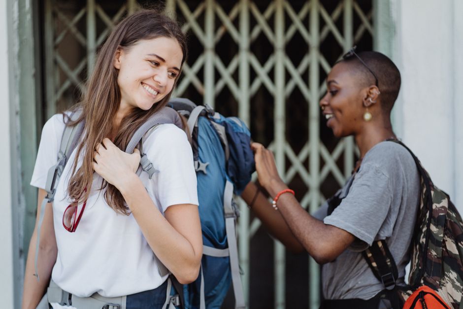 Solo Traveler Self-Defense: 7 City Survival Skills That Don’t Require a Black Belt